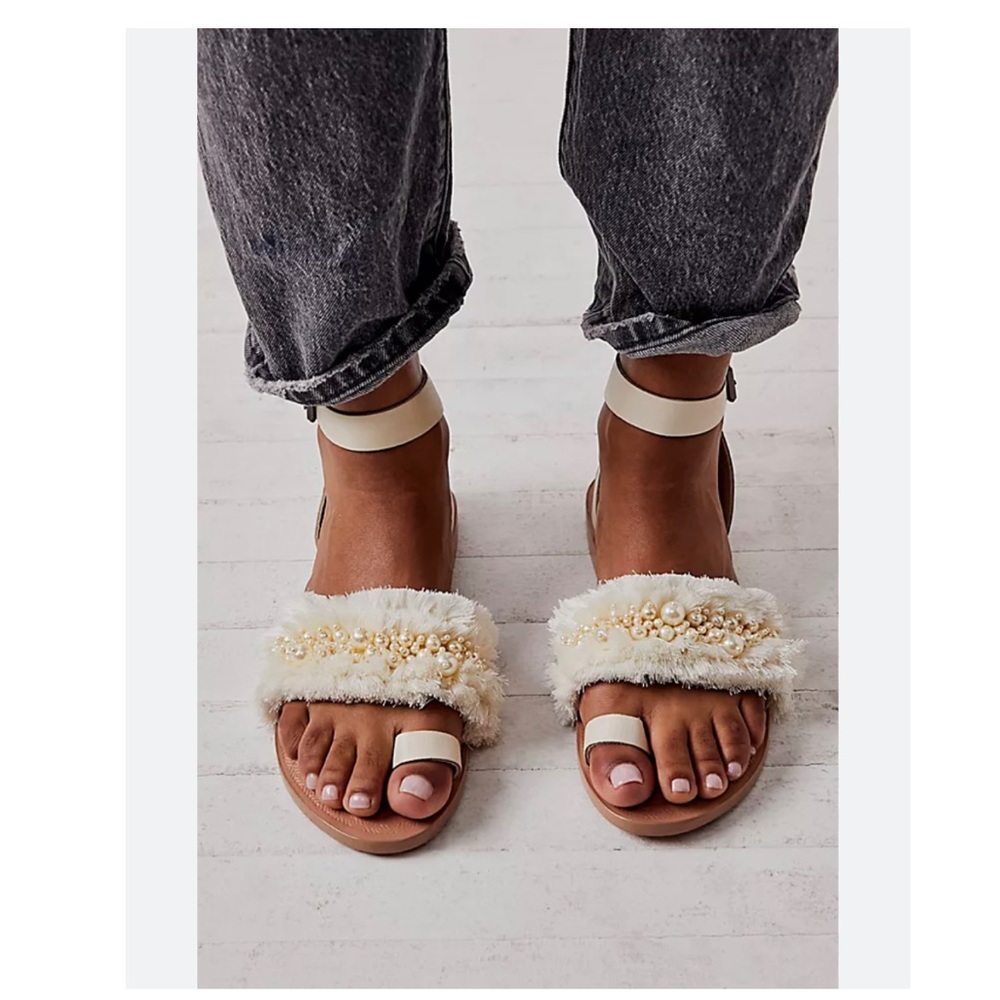 Sun Peaks Embellished Sandals